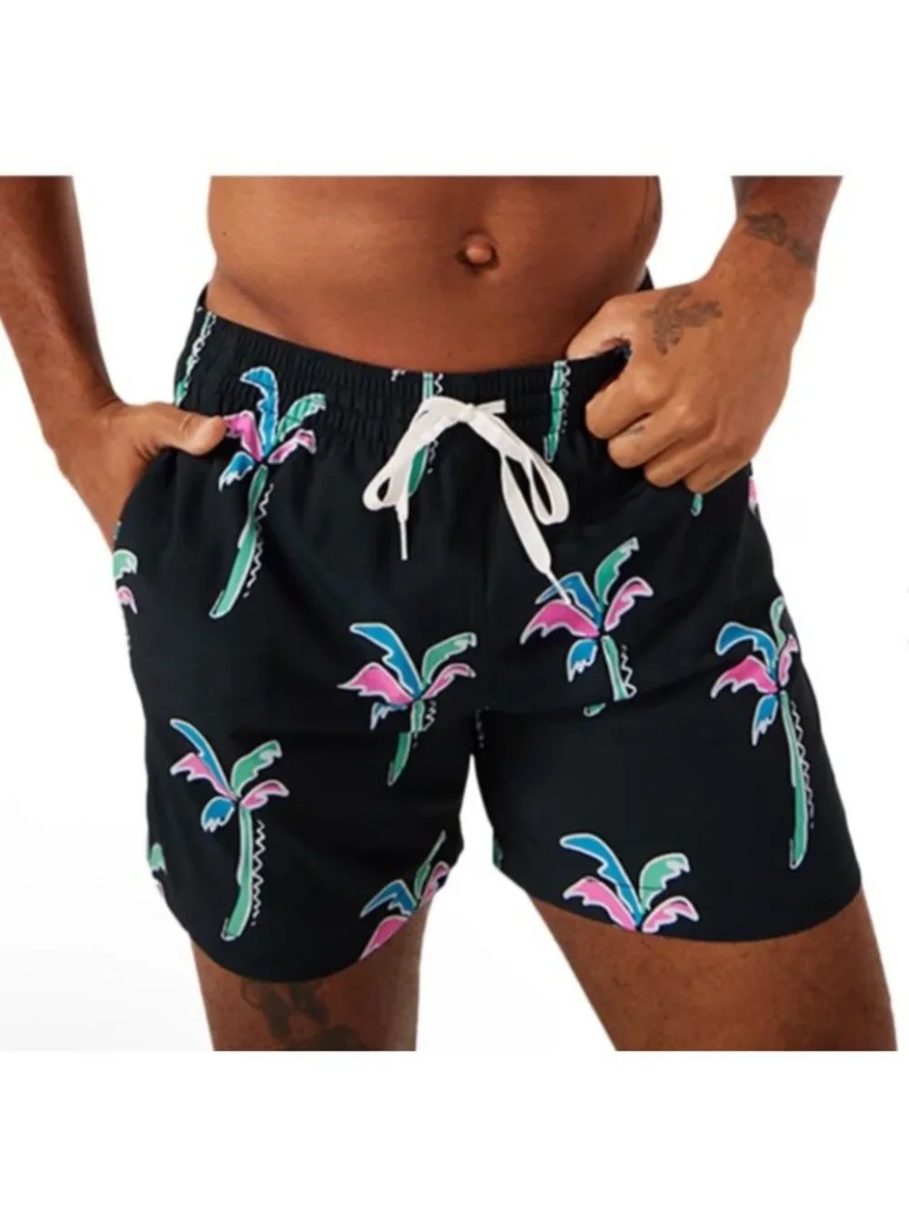 Chubbies Shorts Size Small 7” Inseam Tropical Palm Black Lined Swim Trunks